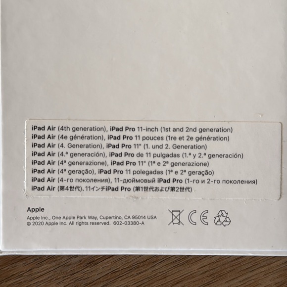APPLE iPad Smart Keyboard Folio (iPad Air-4th Gen & iPad Pro 11in 1st/2nd Gen) - Picture 6 of 9